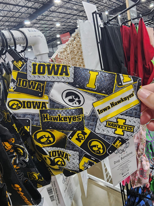 Hawks Plates Bandanas